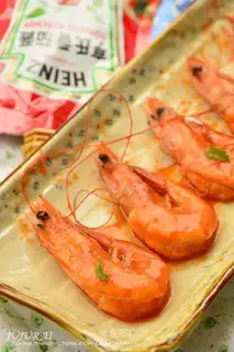 Cheese juice and back shrimp