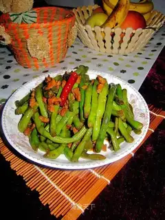 ♪ The meat and the beans ♪