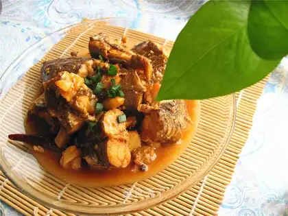 Garlic-burned fish