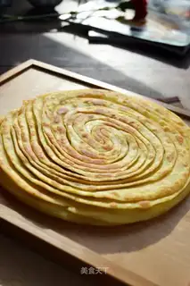 Hand grab cake