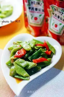 Cheese sauce, four season beans