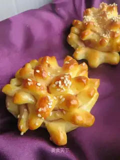 A strawberry bread