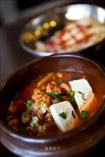 Korean kimchi soup