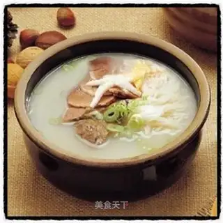 Korean beef bone stew
