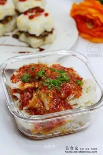 Steamed potatoes with fish flavor