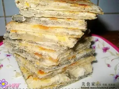 Cake pan sugar crisp cake