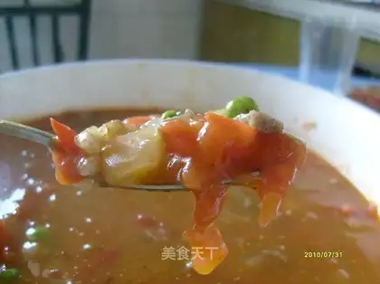 Tomato beef soup