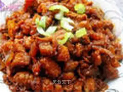 diced pork and mushroom sauce