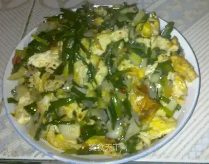 Scrambled eggs with shallot