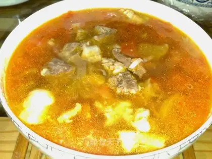 Stewed beef brisket with tomato