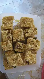 Home-made Saqima