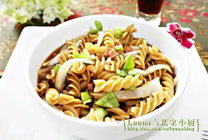Hong Kong-style pasta