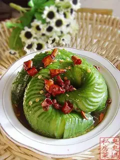 Hot and sour cucumber