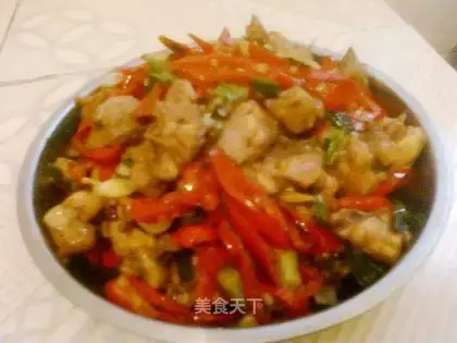stir-fried diced chicken with red pepper