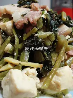 Stewed tofu with pork belly
