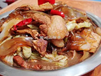 Stewed vermicelli with cabbage and tofu