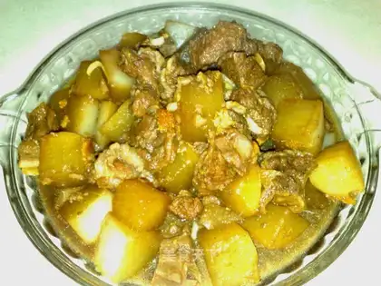 Stewed beef with radish