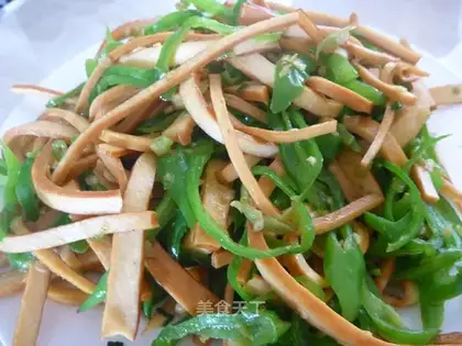 stir-fried and smoked pepper