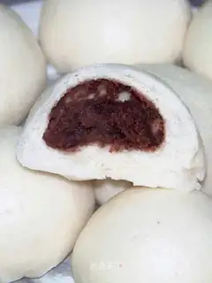 Pure handmade bean paste buns