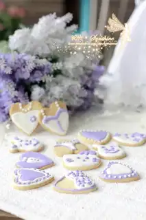 Frost cookies