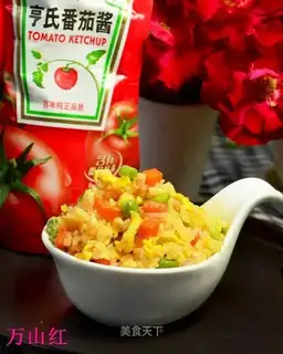 Cheese sauce and rice