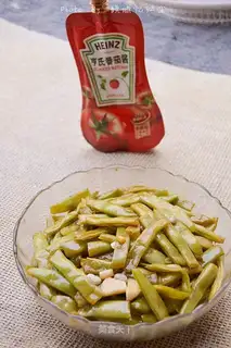 Cheese juice and beans