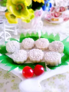 Ice mooncake
