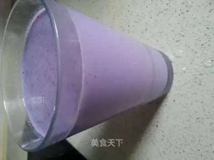 Banana blue milkshake