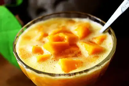 The sweet mango little circle