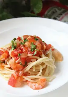 Shrimp tomatoes for pasta