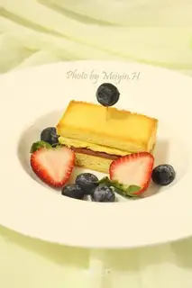 A Hong Kong-style egg sandwich