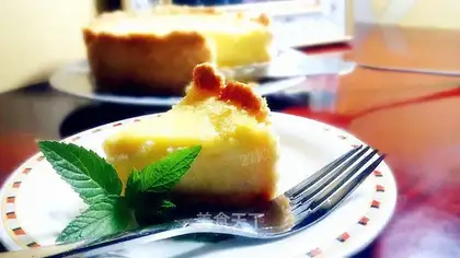 Lemon cream pie