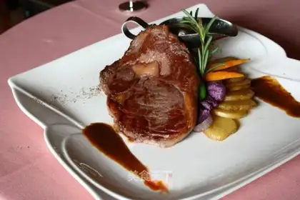 Fried Angus eye steak