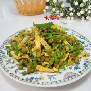 Acquainted egg silk