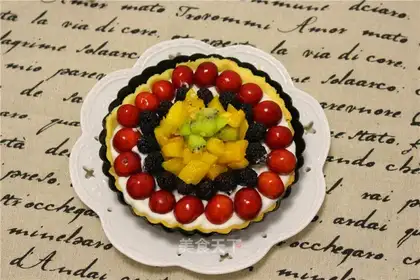 The fruit pie