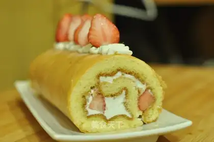 Strawberry chili rolls