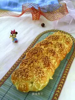 Buttertail bread
