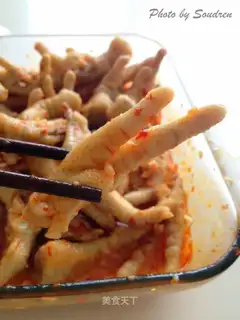Secret garlic chicken feet