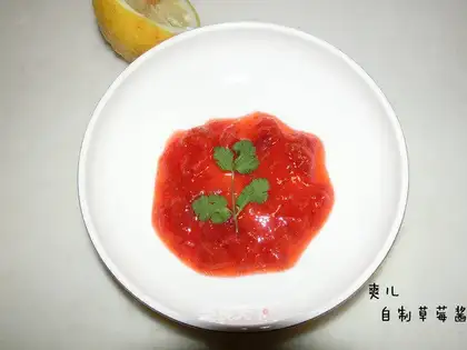 Strawberry sauce