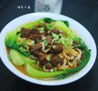 Red beef noodles
