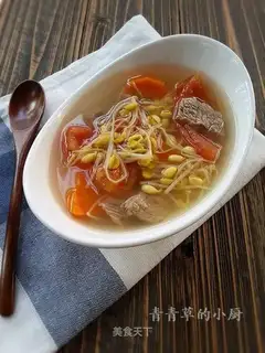 Bean sprouts
