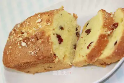 Fruit pound cake