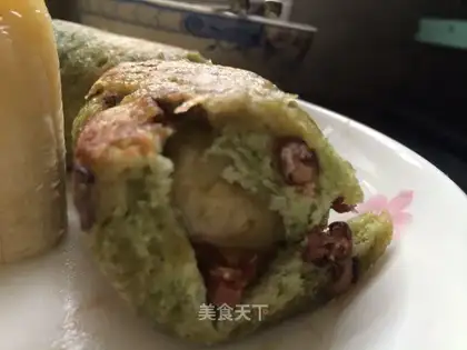 Chocolate banana rolls