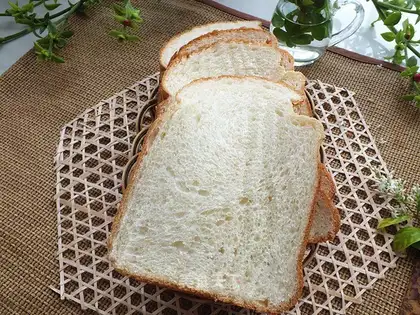 Bread machine yogurt toast