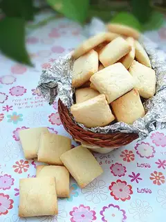 Milk diamonds