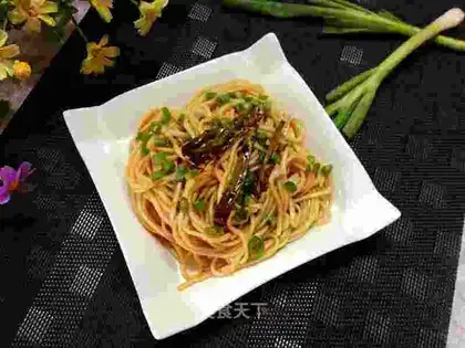 Onion noodles