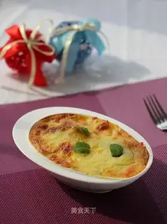 Pumpkin sauce and doll food