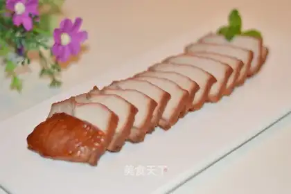 Honey sauce and roast meat