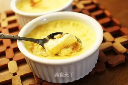 Caramel pudding