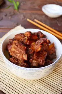 Red burn ribs